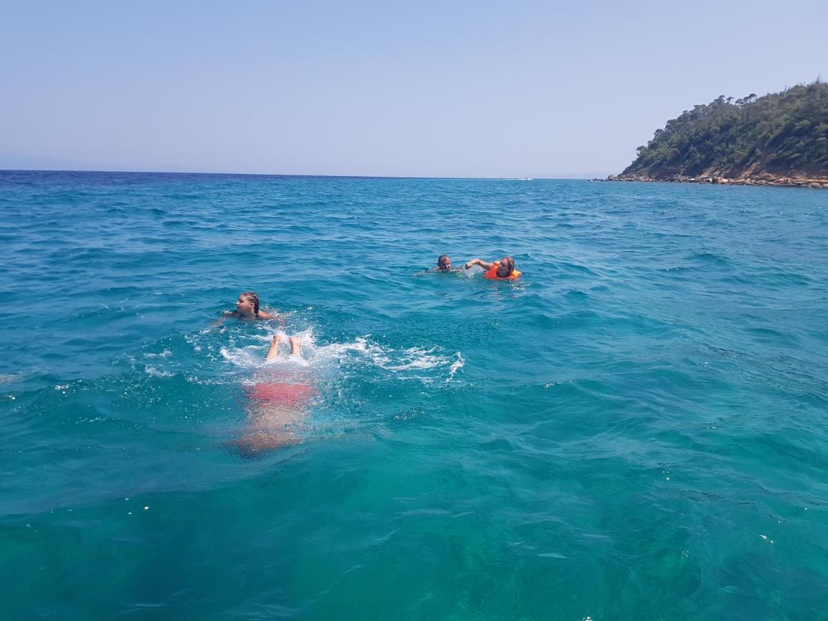 Néa Fókaia Halkidiki Rooms المظهر الخارجي الصورة