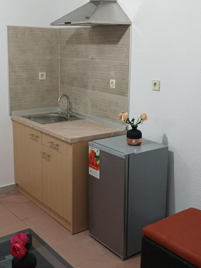 Néa Fókaia Halkidiki Rooms المظهر الخارجي الصورة
